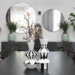 - Old Town Townhouse *