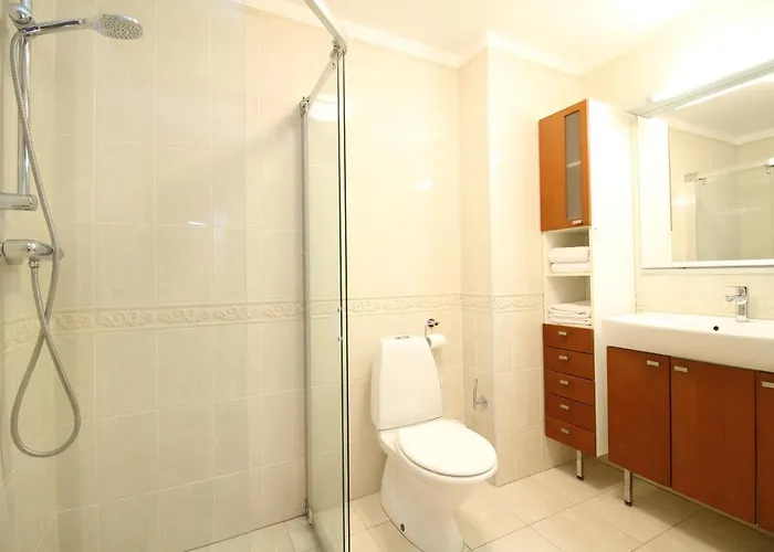 - Old Town Townhouse تالين