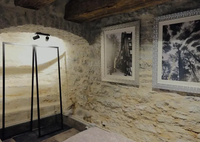 شقة - Old Town Townhouse *